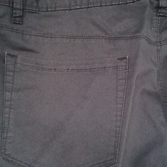 Michael Kors Mens Pants - Picture 4 of 6